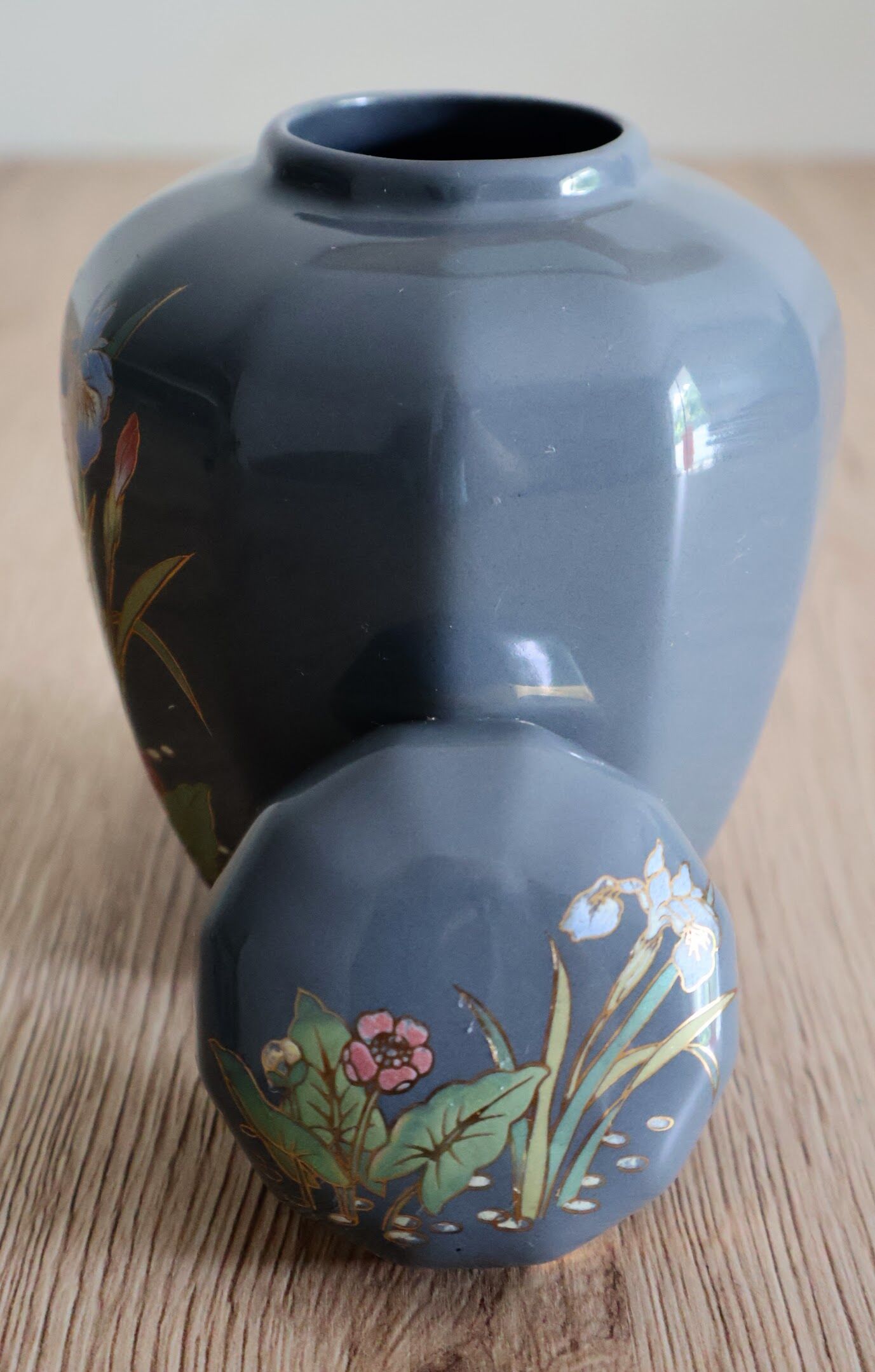 Japanese porcelain tea or ginger pot