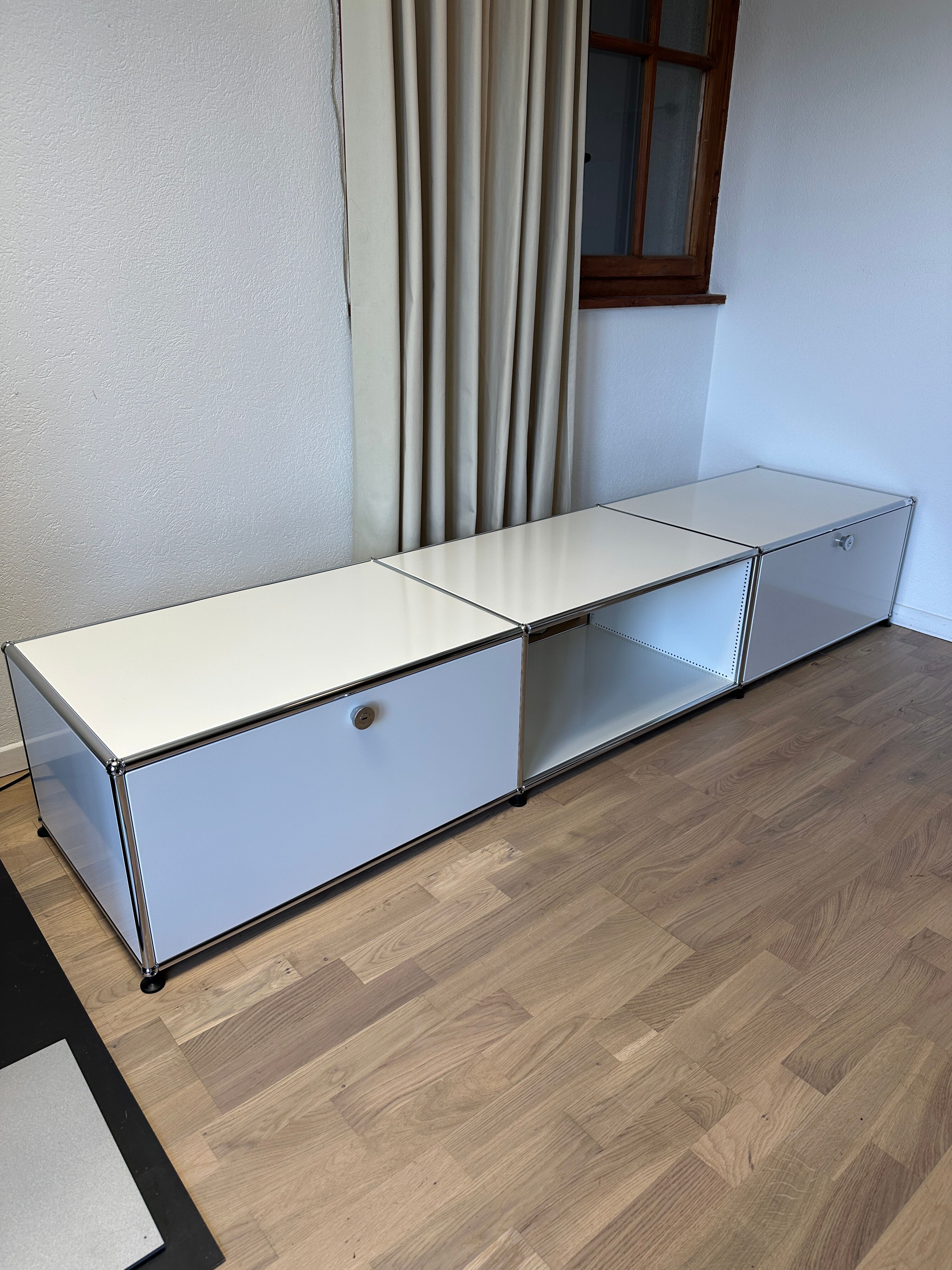 USM Haller TV unit in Pure White