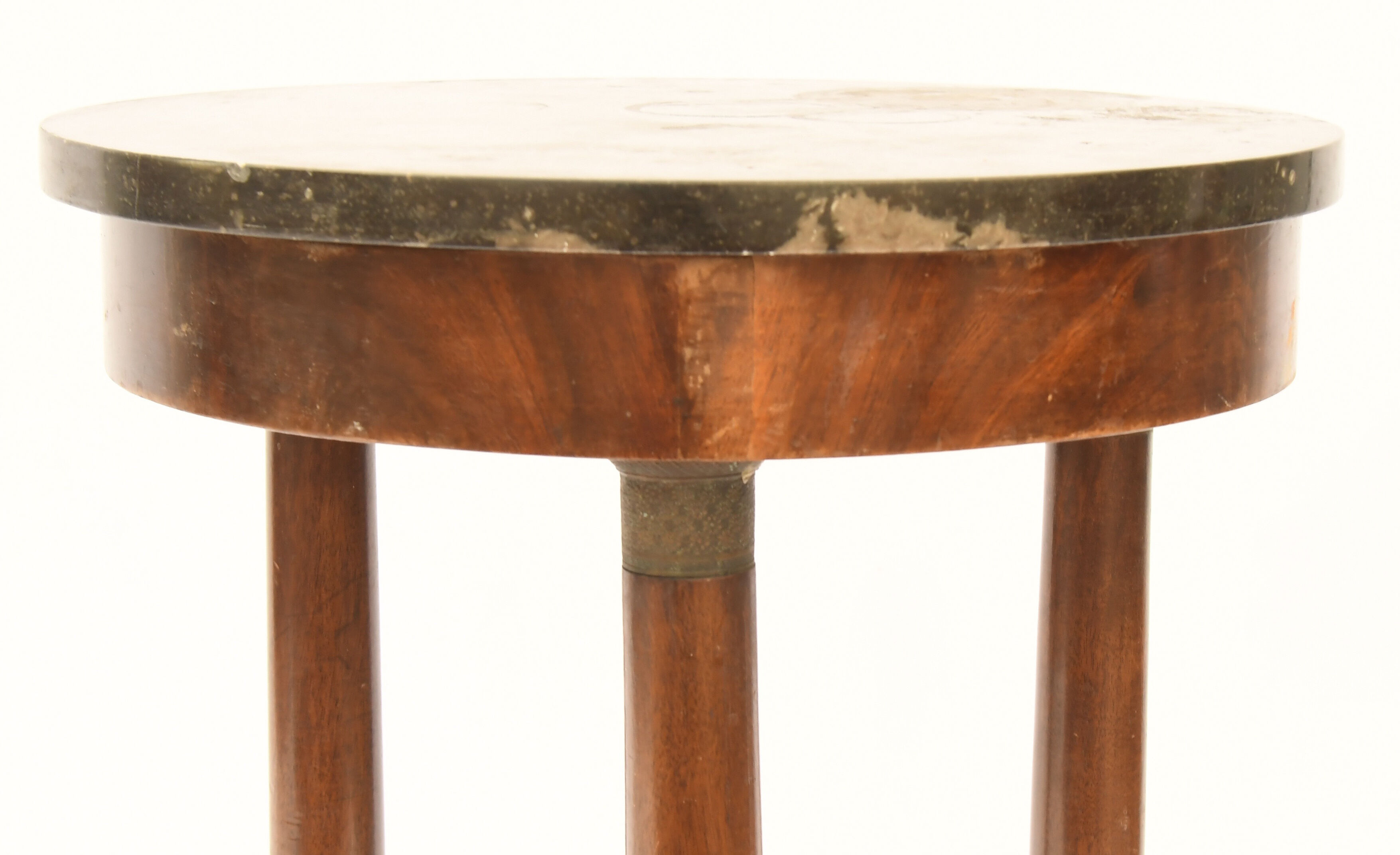 Empire pedestal table