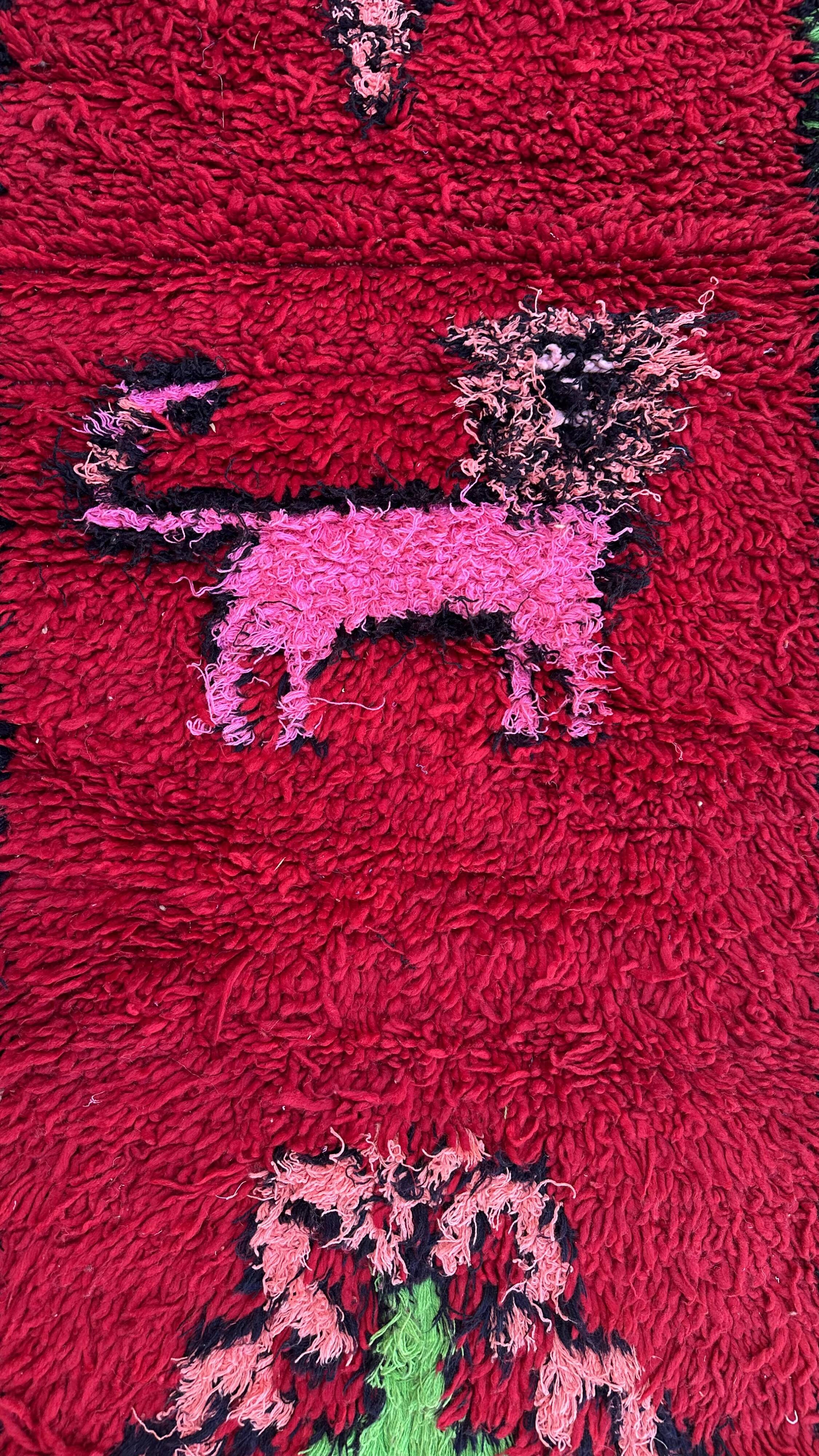 Red Boujad Moroccan rug - 337 x 93 cm