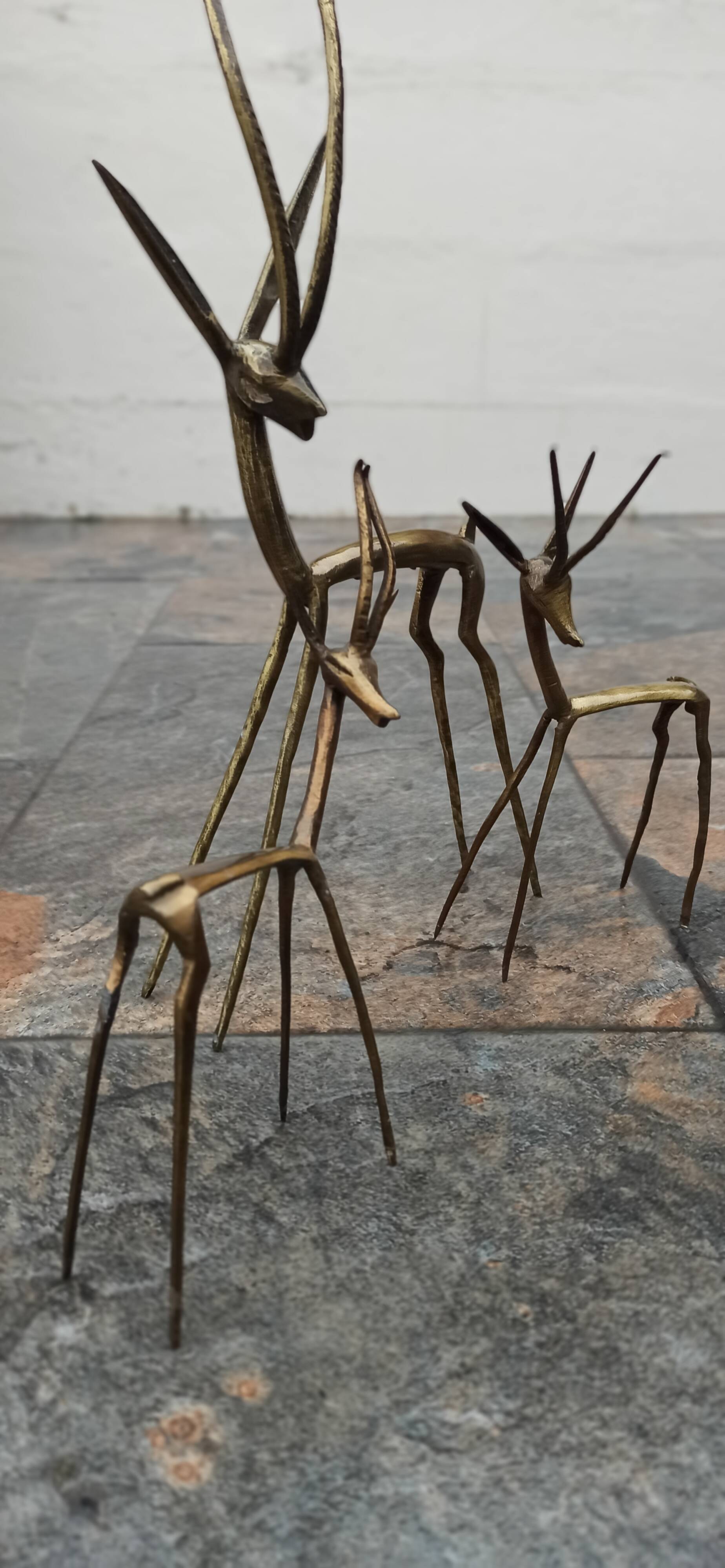 Trio d'antilopes en laiton