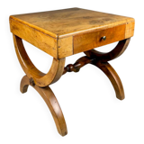 Vintage side table in solid wood with drawer