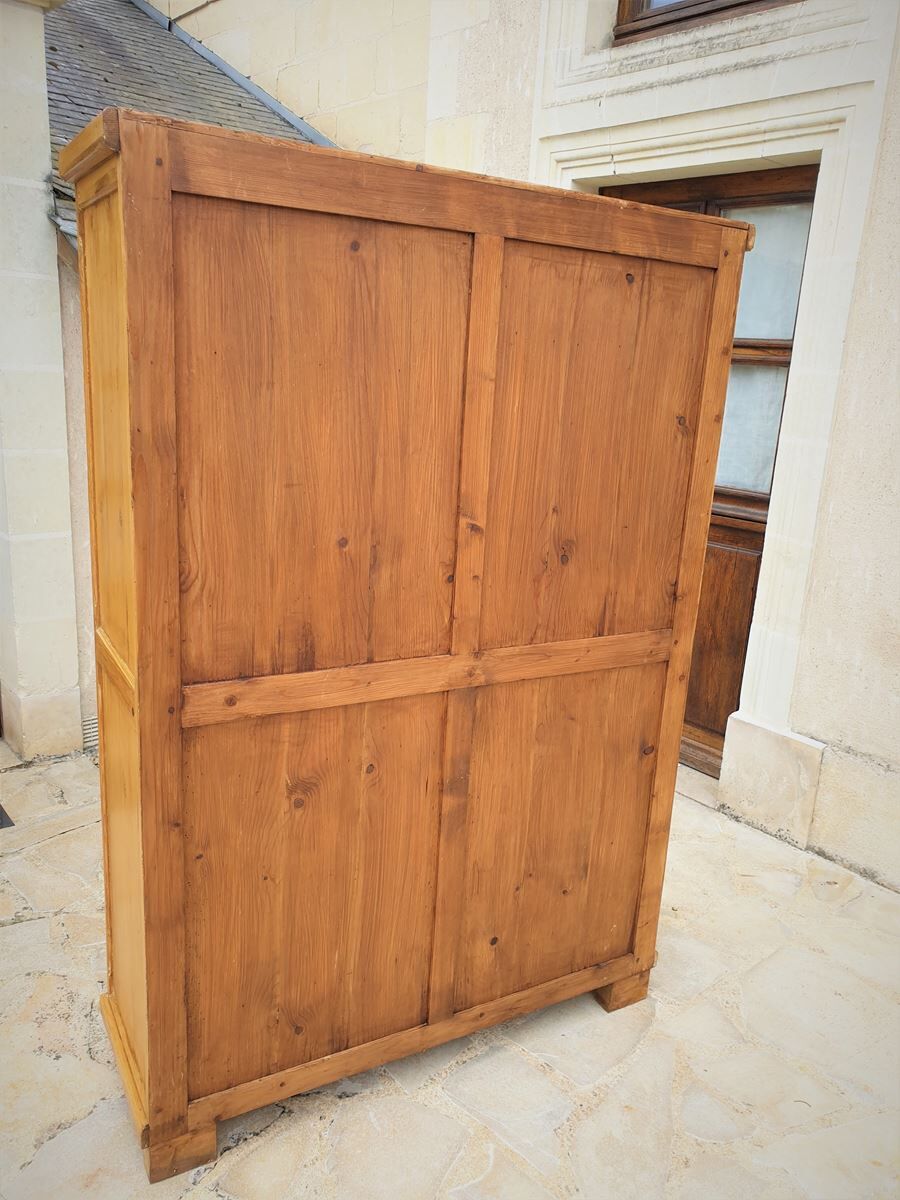 Old wardrobe sliding doors