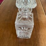 Vintage crystal decanter diamond tip