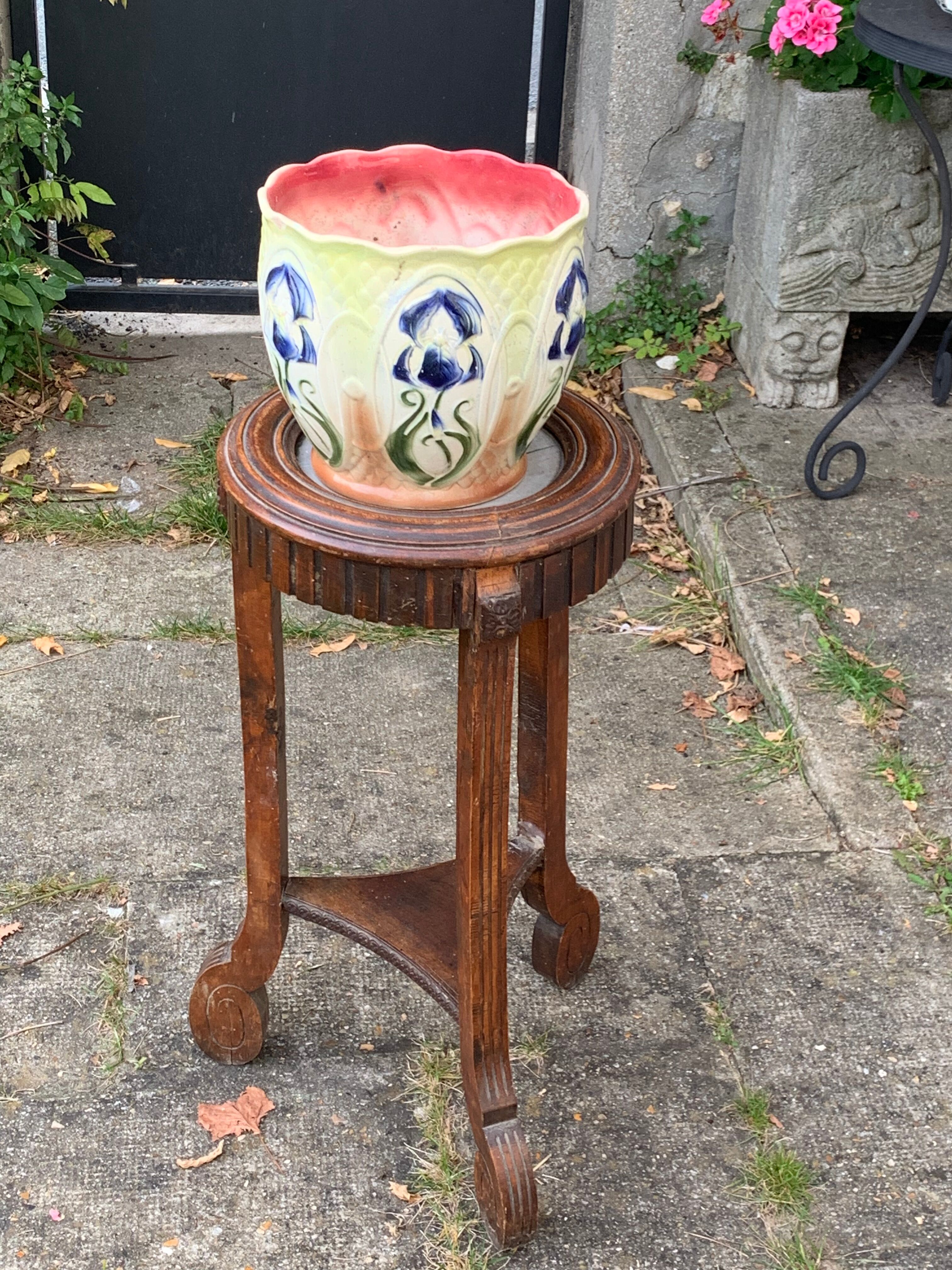 Saddle door plant in chiseled wood and marble art deco