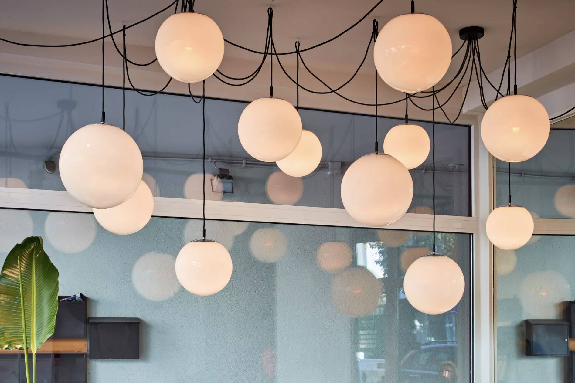 Ochtendnevel / Morning Haze Pendant Lamp By Raak