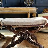 Paire de curules de la fin du xixe en bois sculpté de style Louis xv
