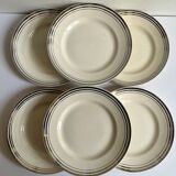 Platinum-rimmed dessert plates