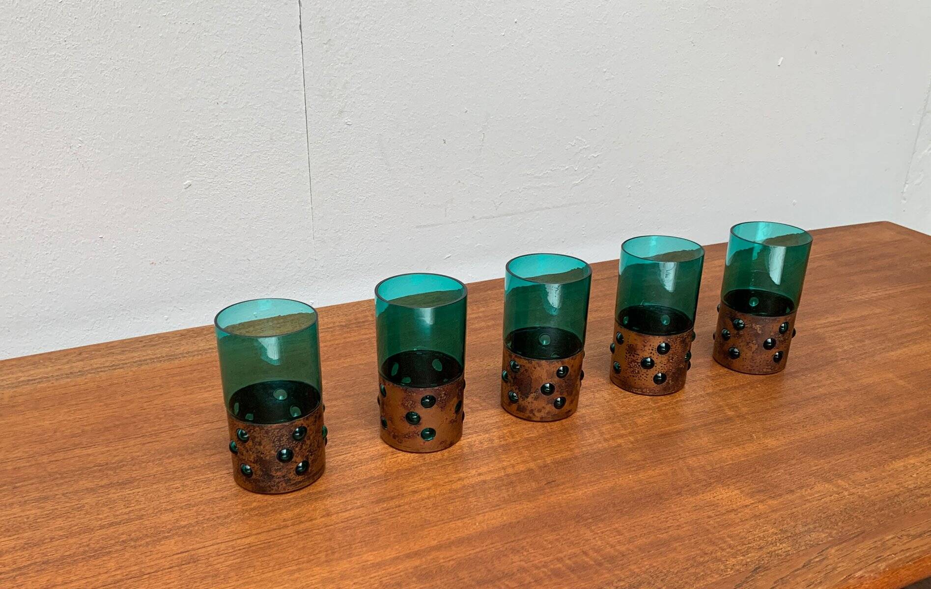 Drinking glasses in green glass and copper in mid-century style by Nanny Still, 1960s, set of 5.