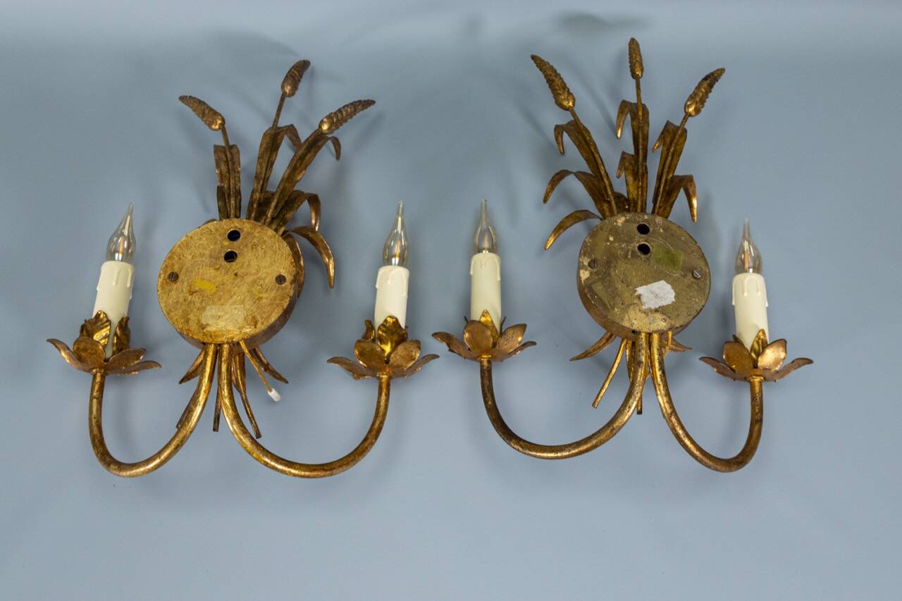 Pair of Hollywood Regency Style Gilt Metal Double-Arm Wheat Sconces, 1970s
