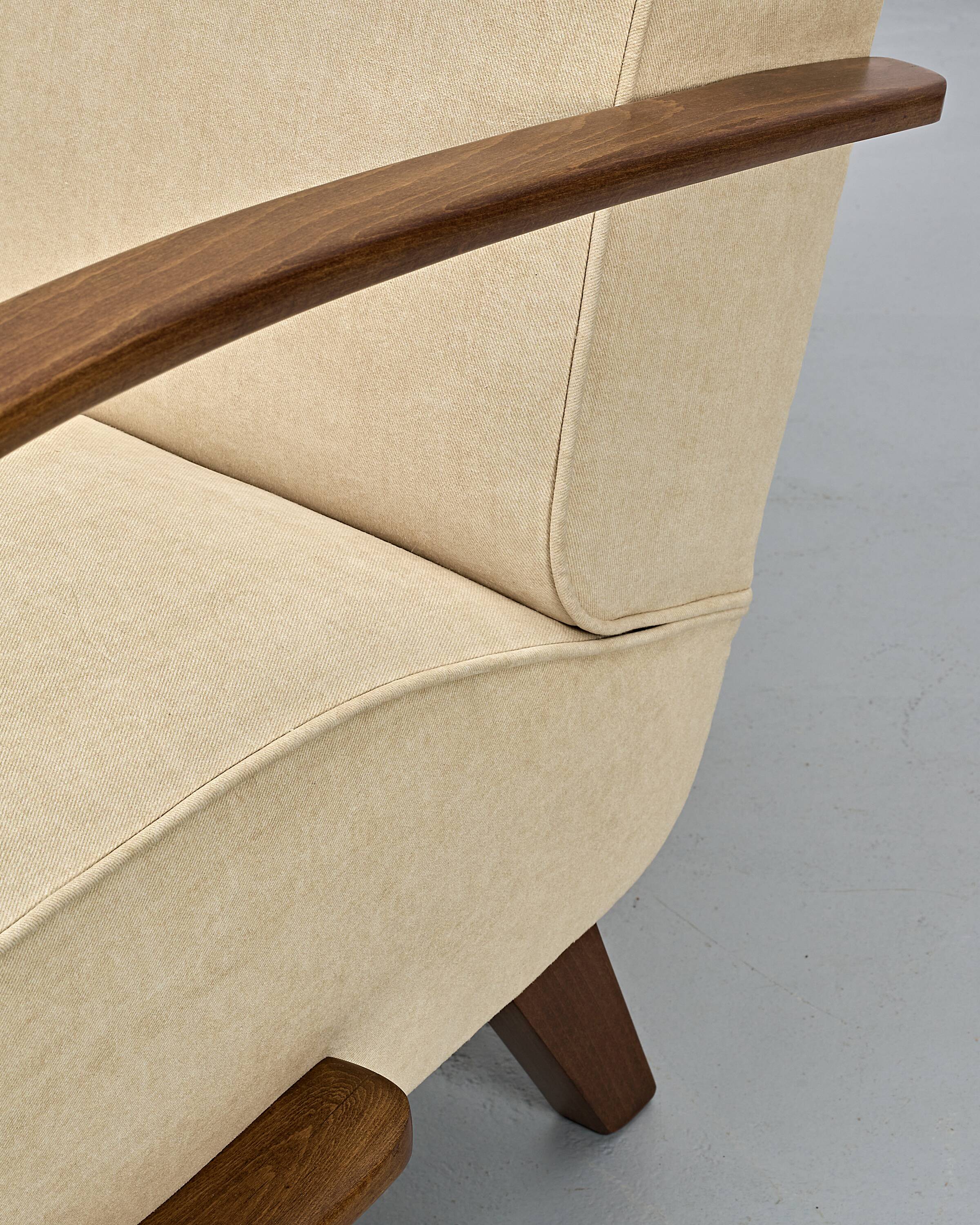 H-410 Armchair by Jindřich Halabala, 30's