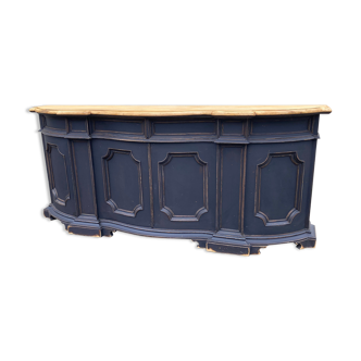 Old rounded bar