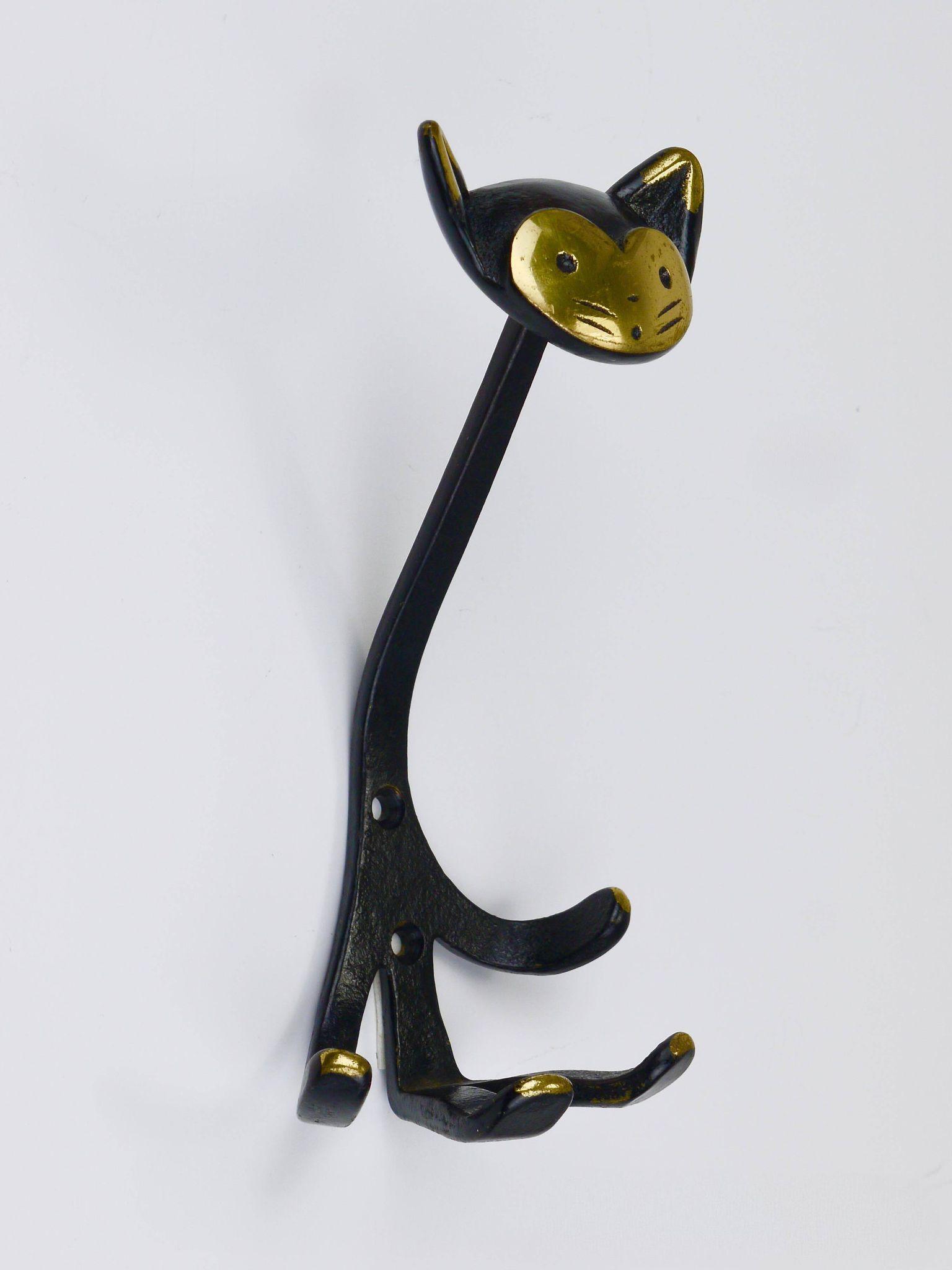 Animal wall hook in brass by Walter Bosse, Cat Zoo by Herta Baller, Austria, 1950s.