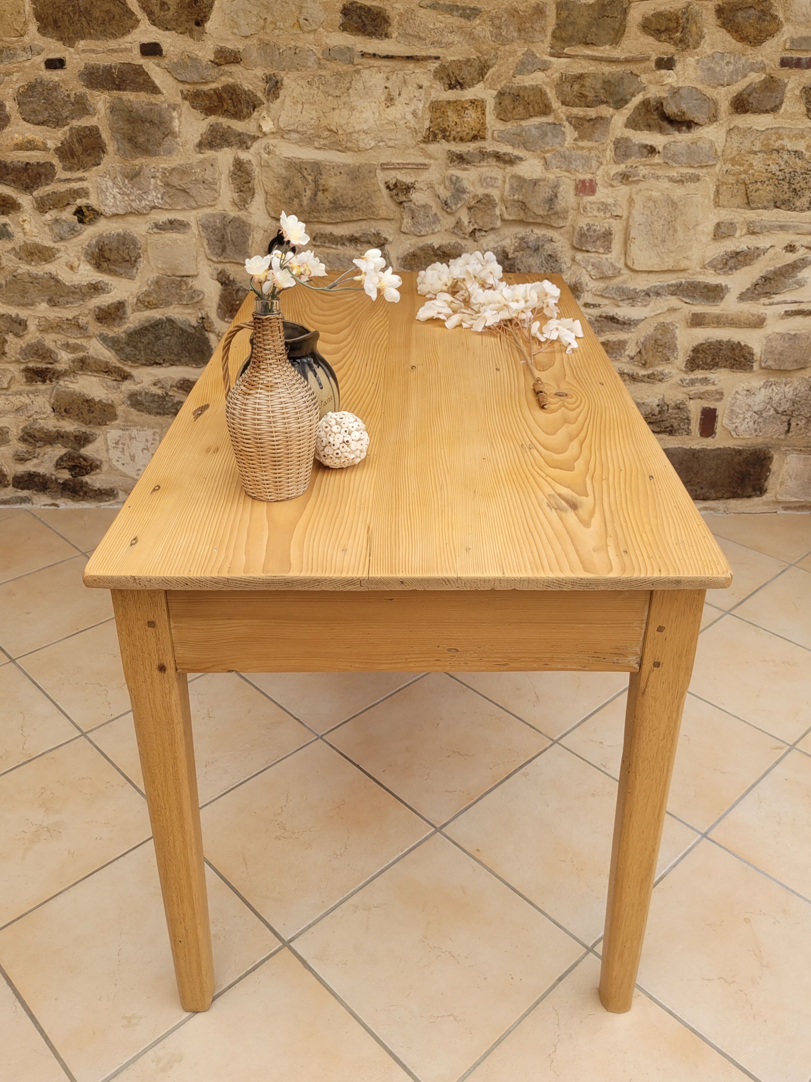 Farmhouse table