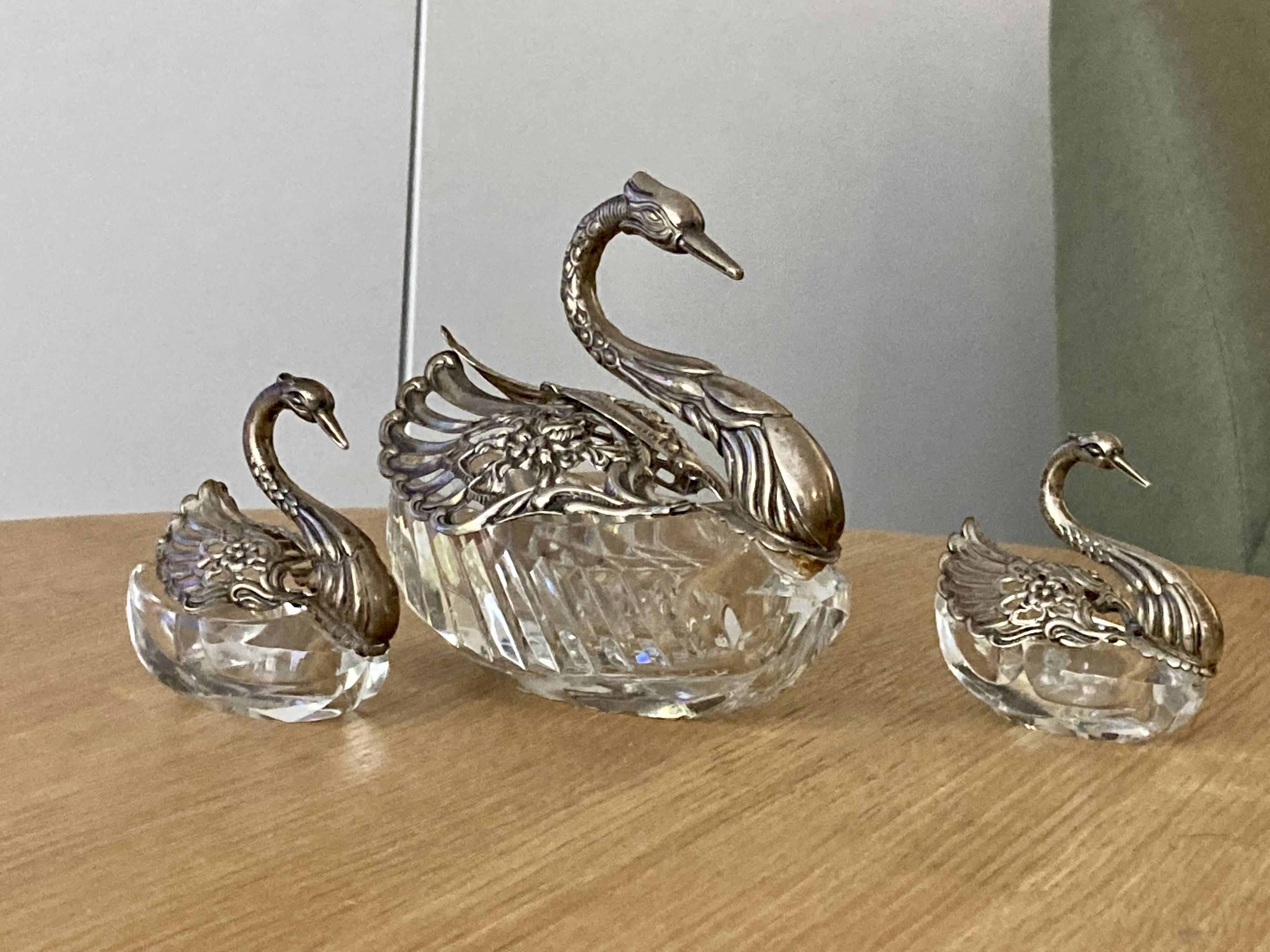 Crystal/silver metal set -pepper-salt-gravy boat – swan