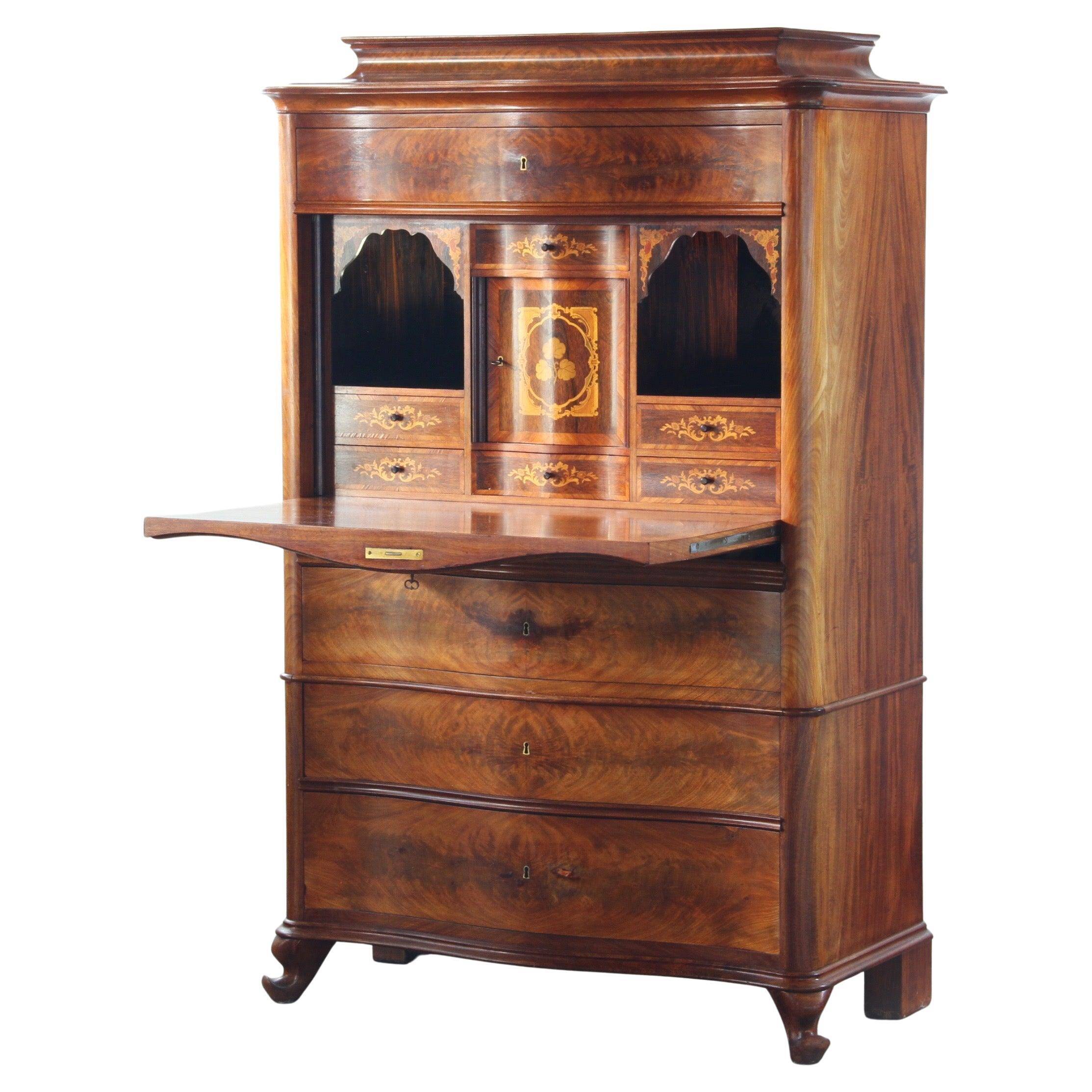 Vintage Danish Walnut 19th-century escritoire / Secretary, Victorian style