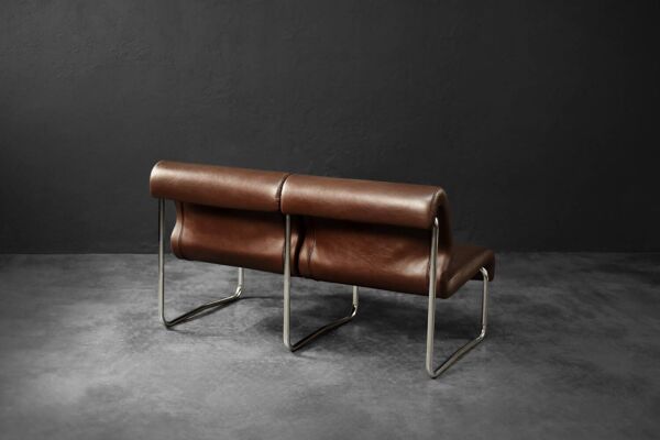 Mid-century modern German vintage canapé lounge, 2-seater, brown steel frame.