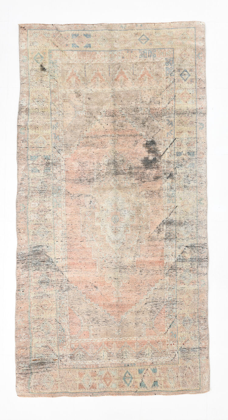 Turkish vintage area rug 221x112cm
