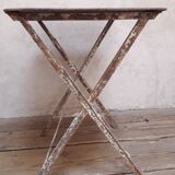 Table de jardin en fer