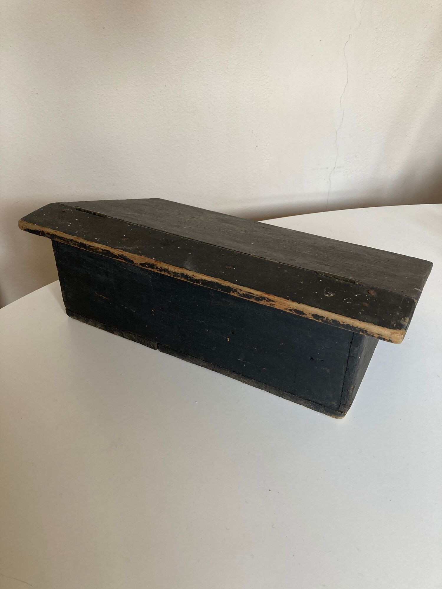 19th farm storage box in washed wooden popular arts