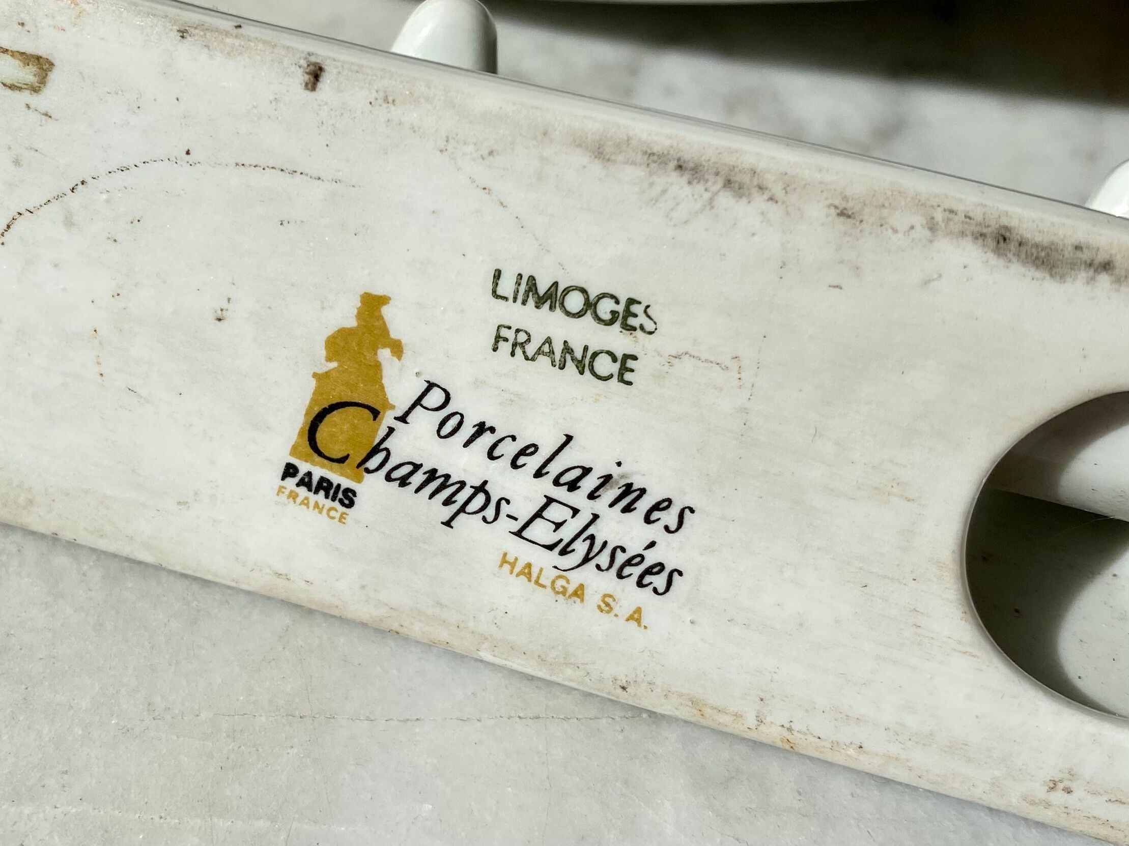 Soap holder and porcelain hook of Limoges Champs-Elysées vintage 60