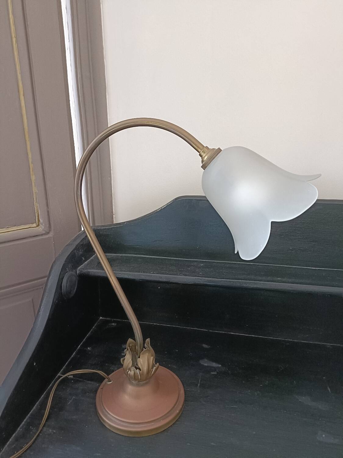 Pair of Art Nouveau style lamps
