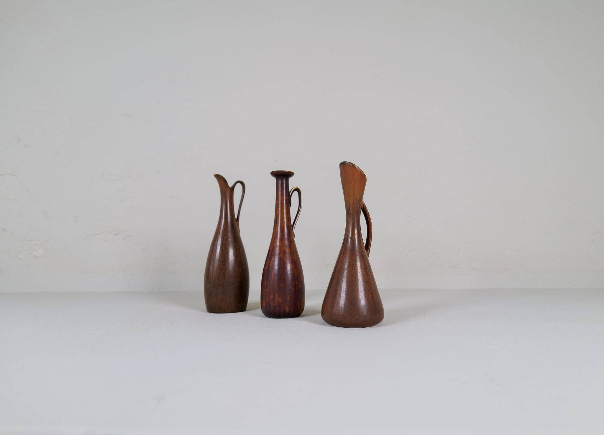 Mid-century modern set of 3 ceramic pieces by Rörstrand Gunnar Nylund, Sweden, 1950s.