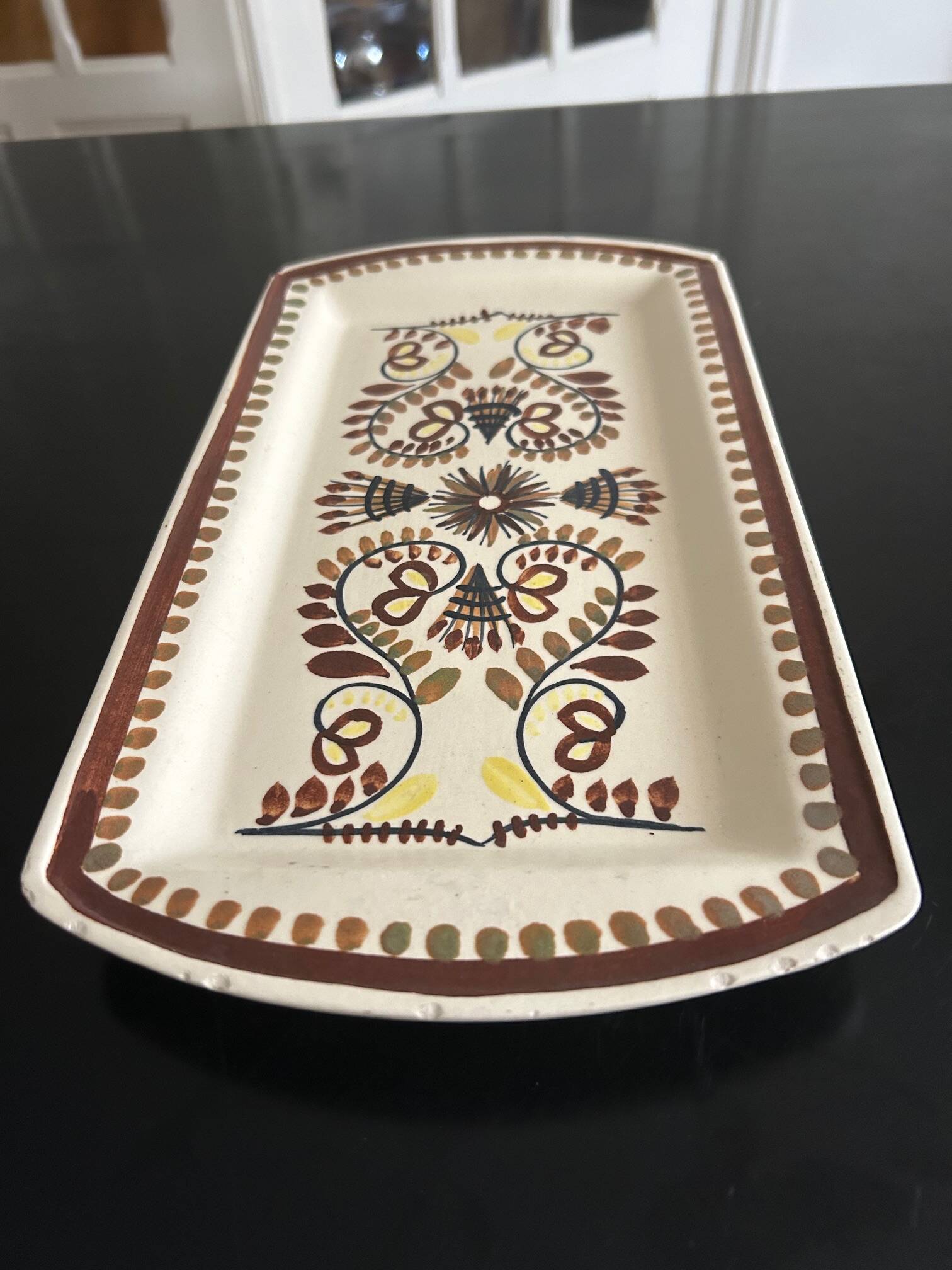 Henriot Quimper cake plate