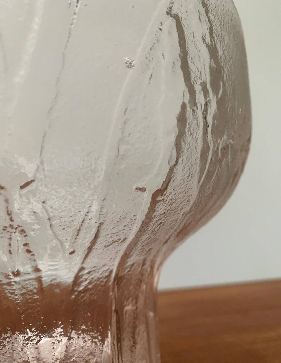 Large glass bowl from the mid-century by Heiniä Kainalossa for Humppila, Finland.