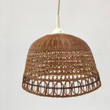 Braided rattan suspension