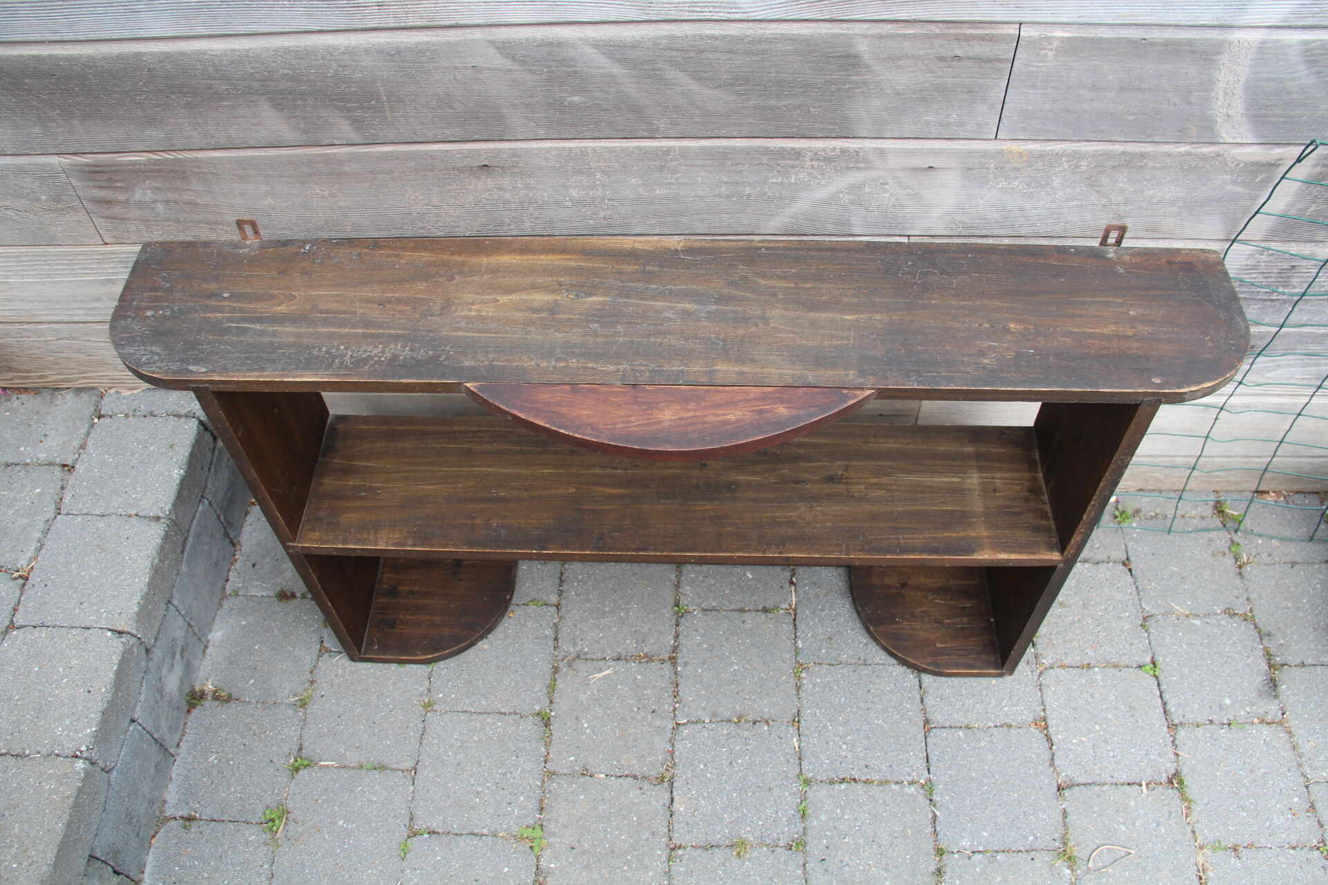 Etagère rustique en bois