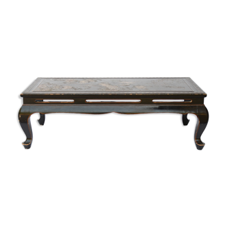 Table basse en bois noirci
