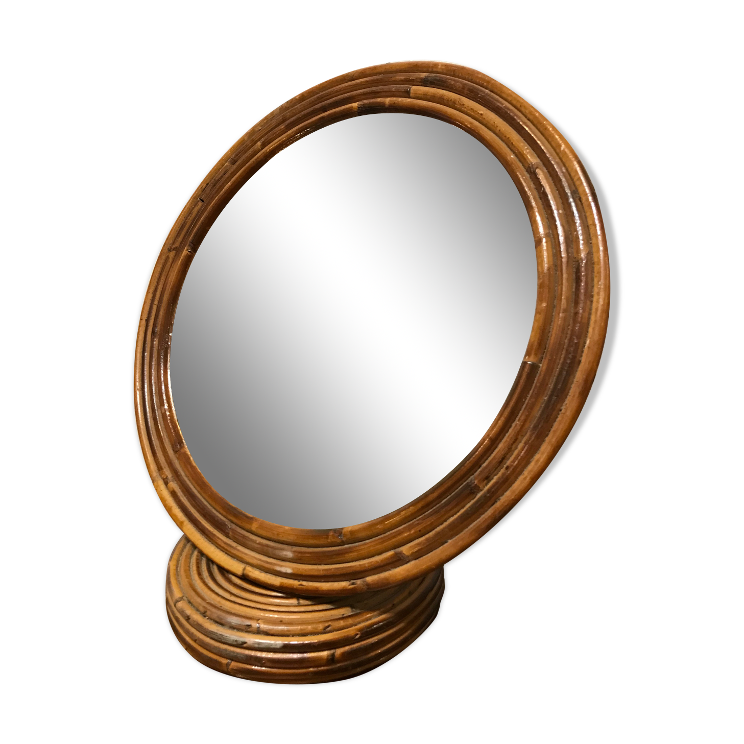 Round rattan mirror to lay