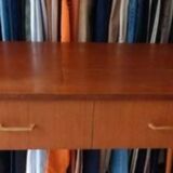 Enfilade with compass feet