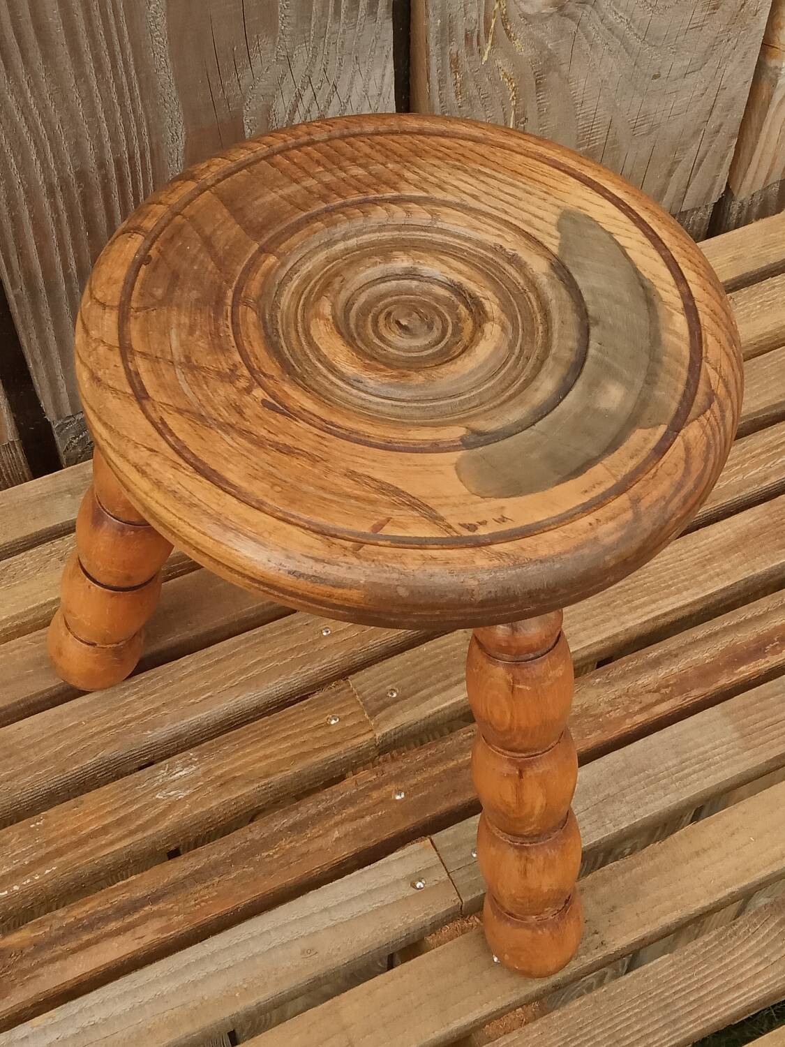 Oak tripod stool