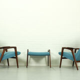 Ensemble de 2 fauteuils avec pouf assorti par Yngve Ekström pour Pastoe, années 1960