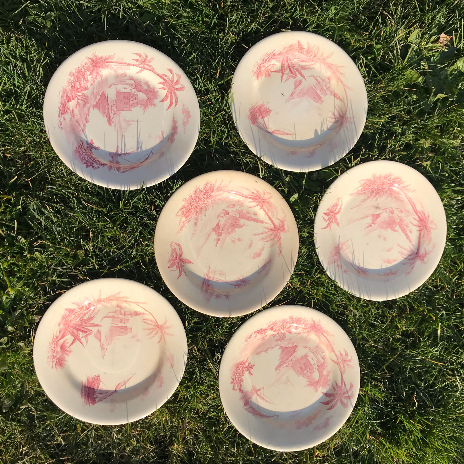 6 flat plates seen from oriental pink Shabby