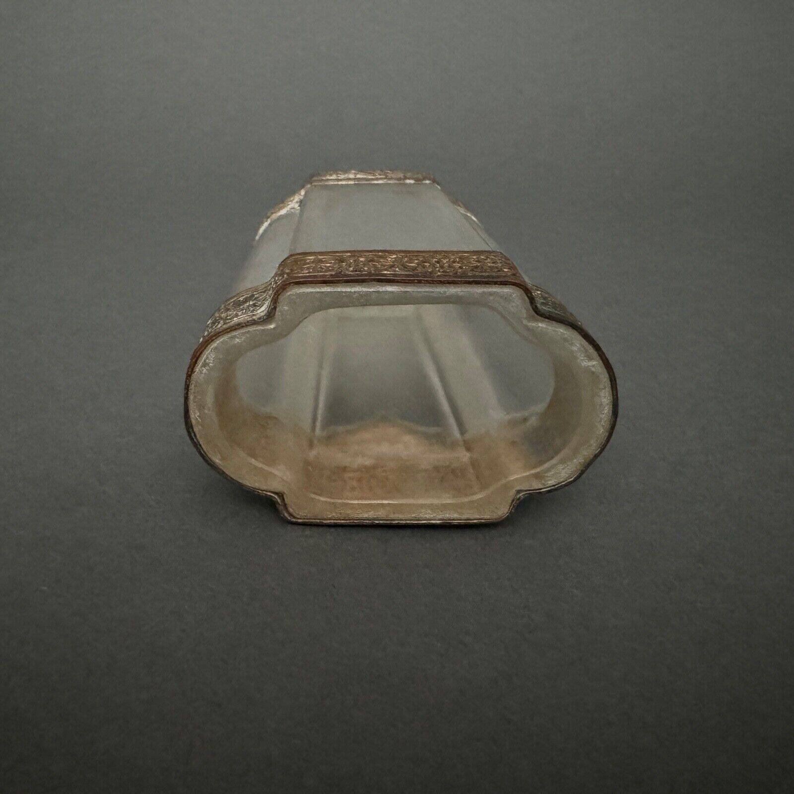 1900 soliflore vase decorated with a Louis XVI style brass gallery