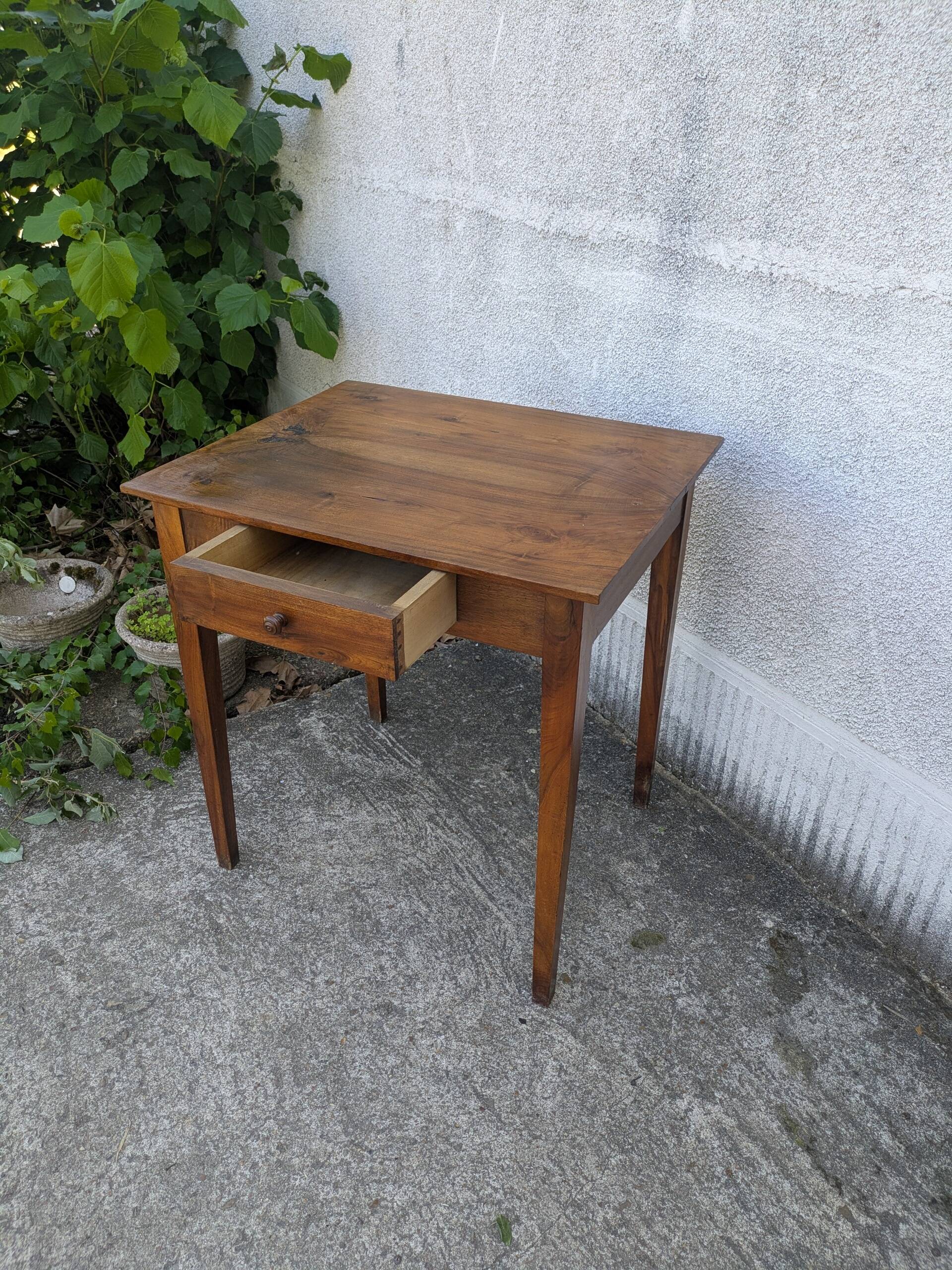 Table, , bureau, console
