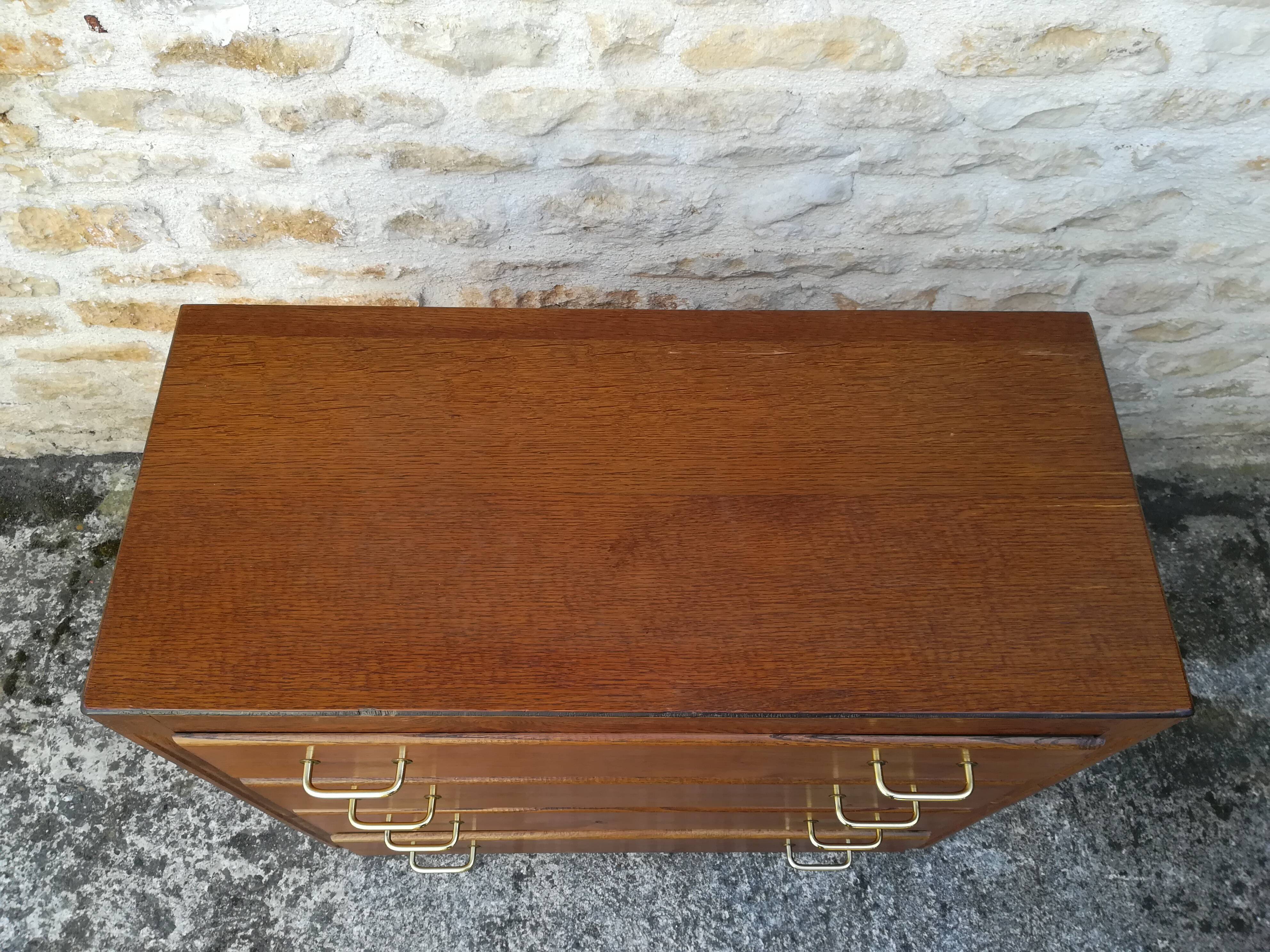 Commode vintage en chêne
