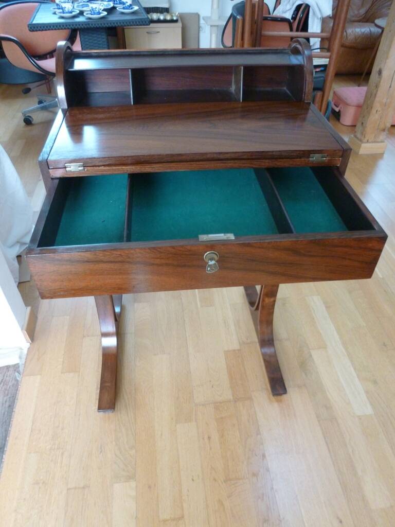 Secretary-desk of lady Gianfranco Frattini 1950