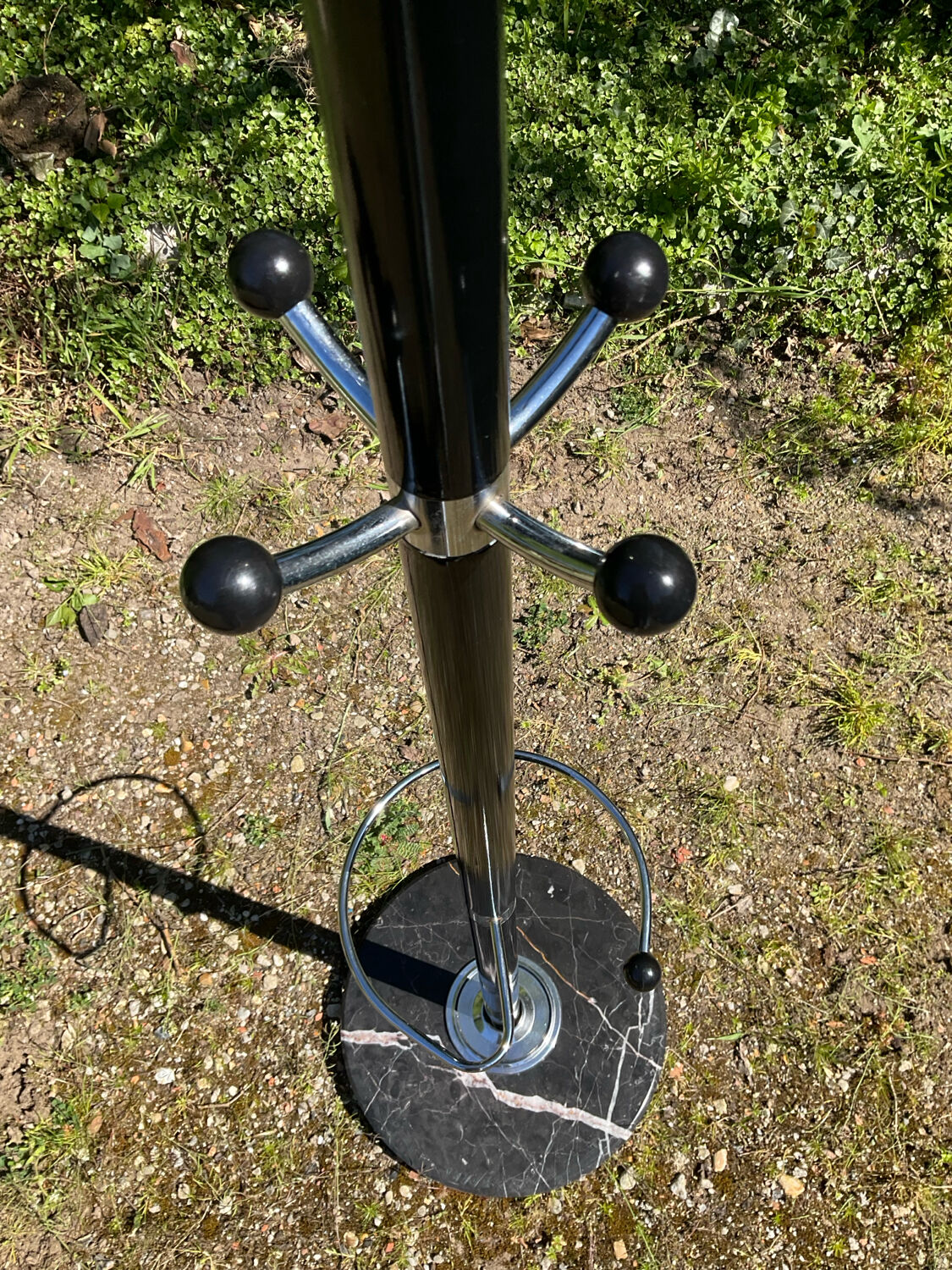 Vintage 1980s freestanding coat rack