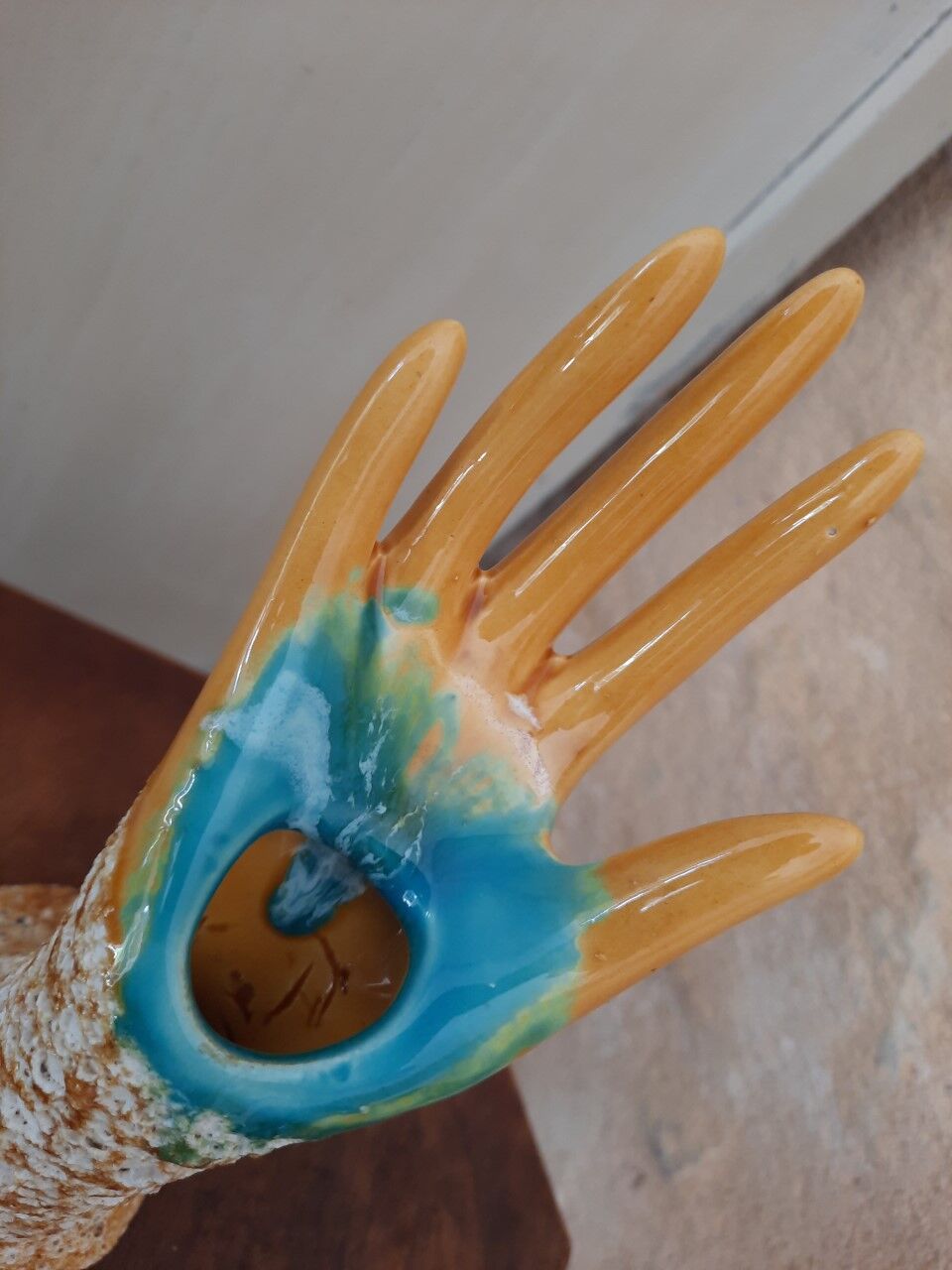 Hand vintage soliflore ring