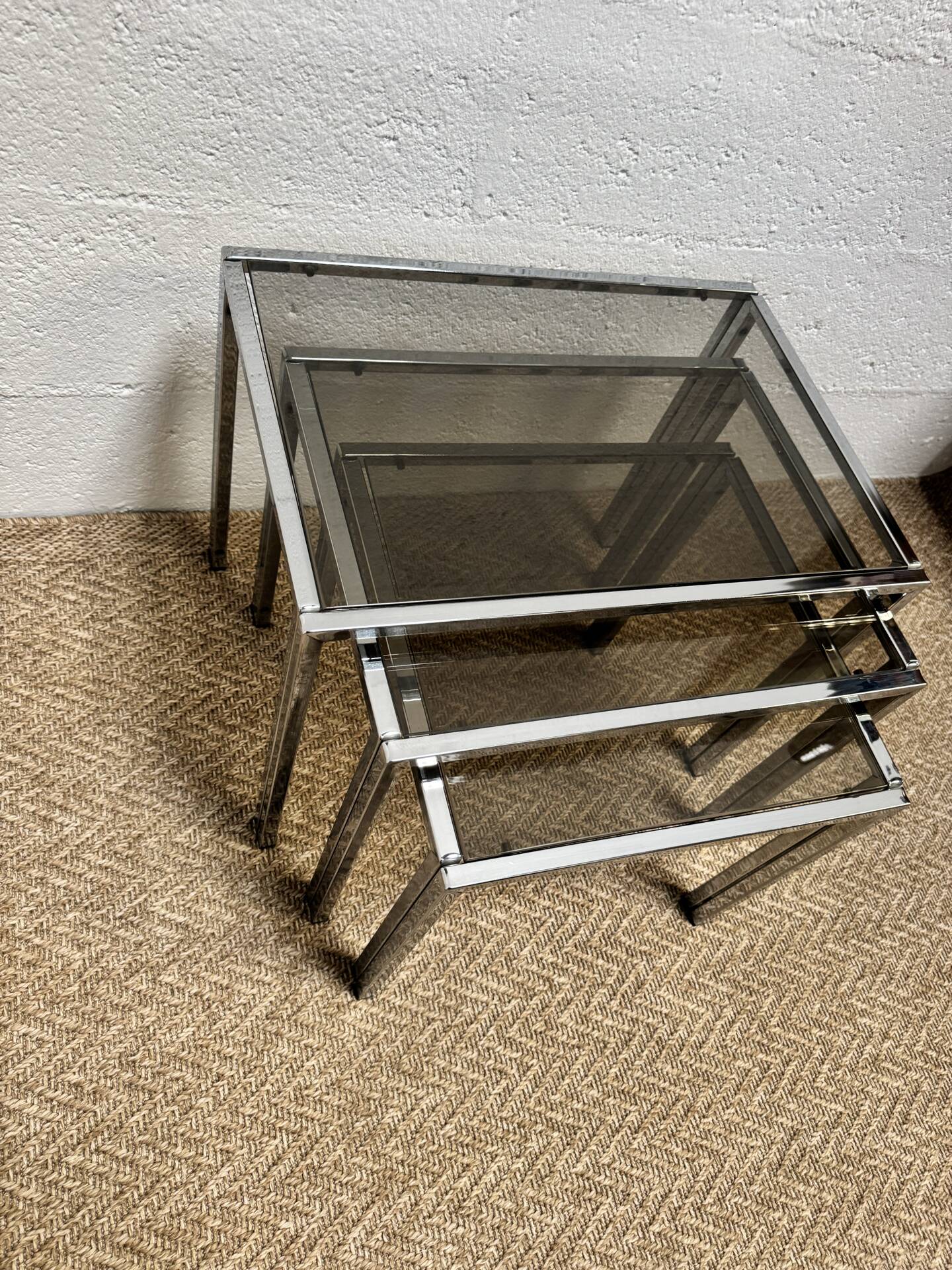 Set of 3 vintage nesting tables – Chrome metal & smoked glass