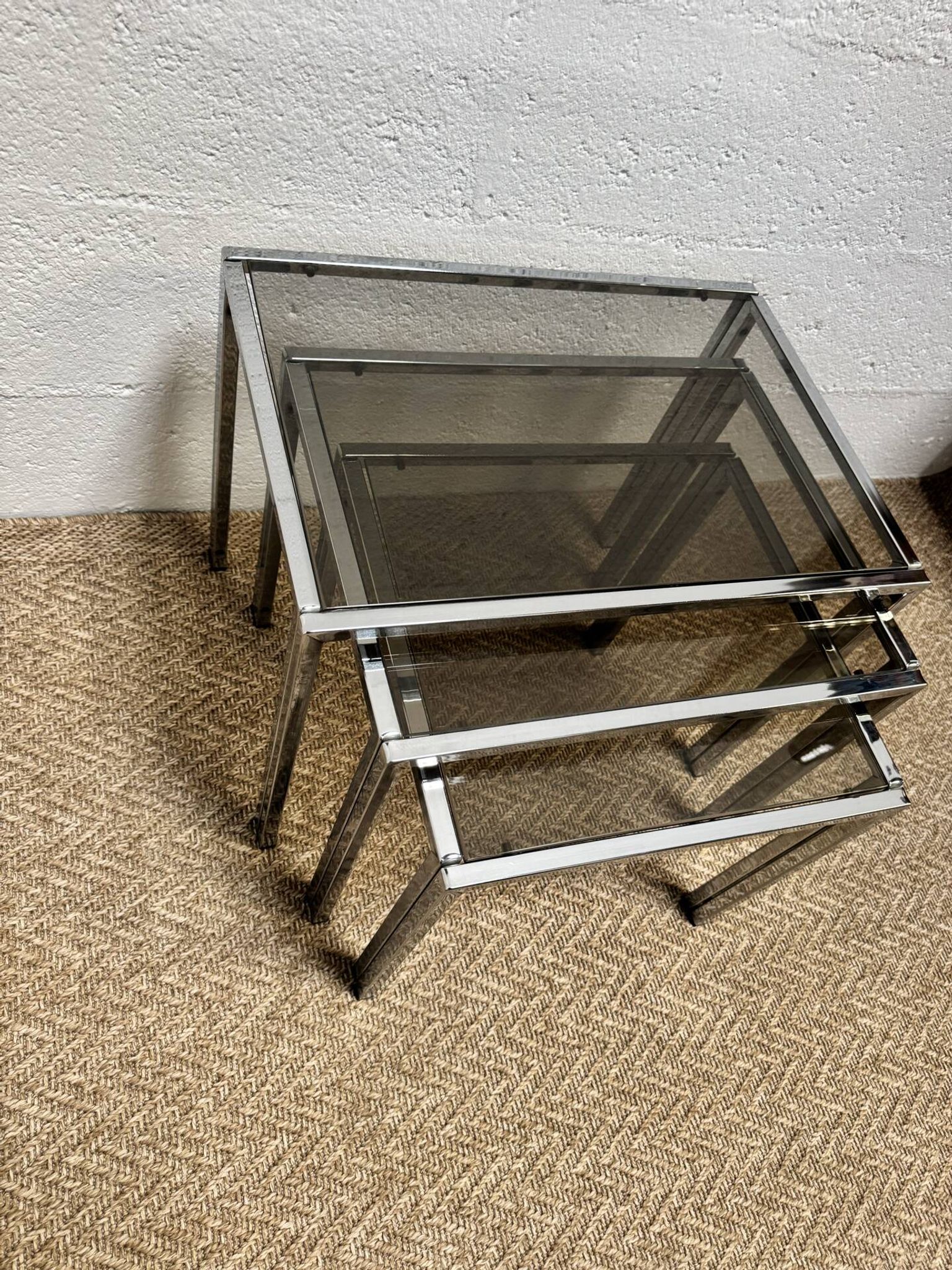 Set of 3 vintage nesting tables – Chrome metal & smoked glass