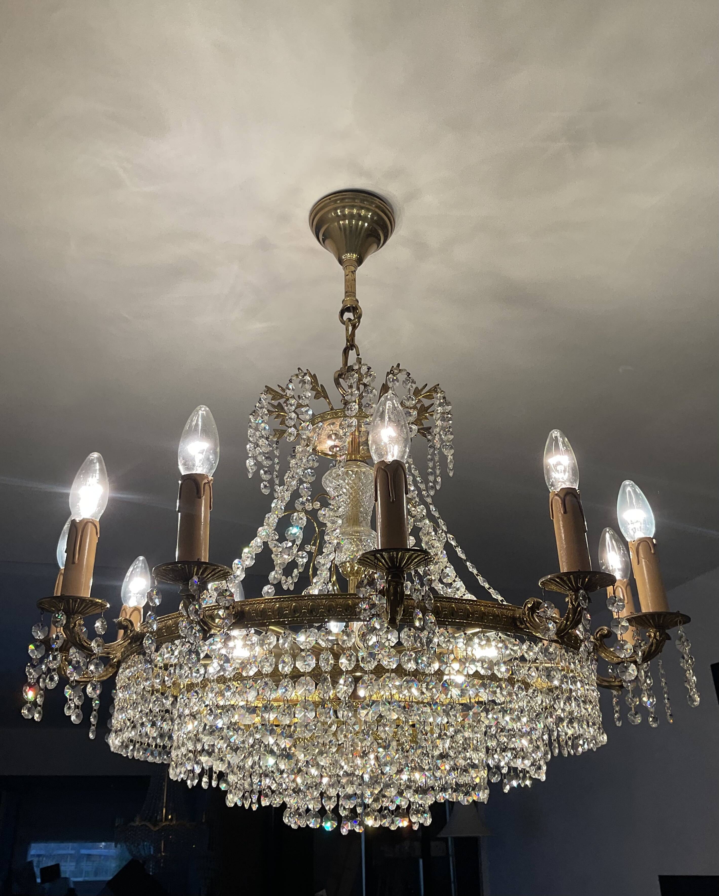 Old cascade chandelier with crystal pendants 19 lights