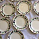 19 vintage plates