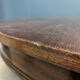 Table en plaquage d'acajou de style Louis XVI
