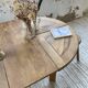 Table ronde en orme Maison Regain
