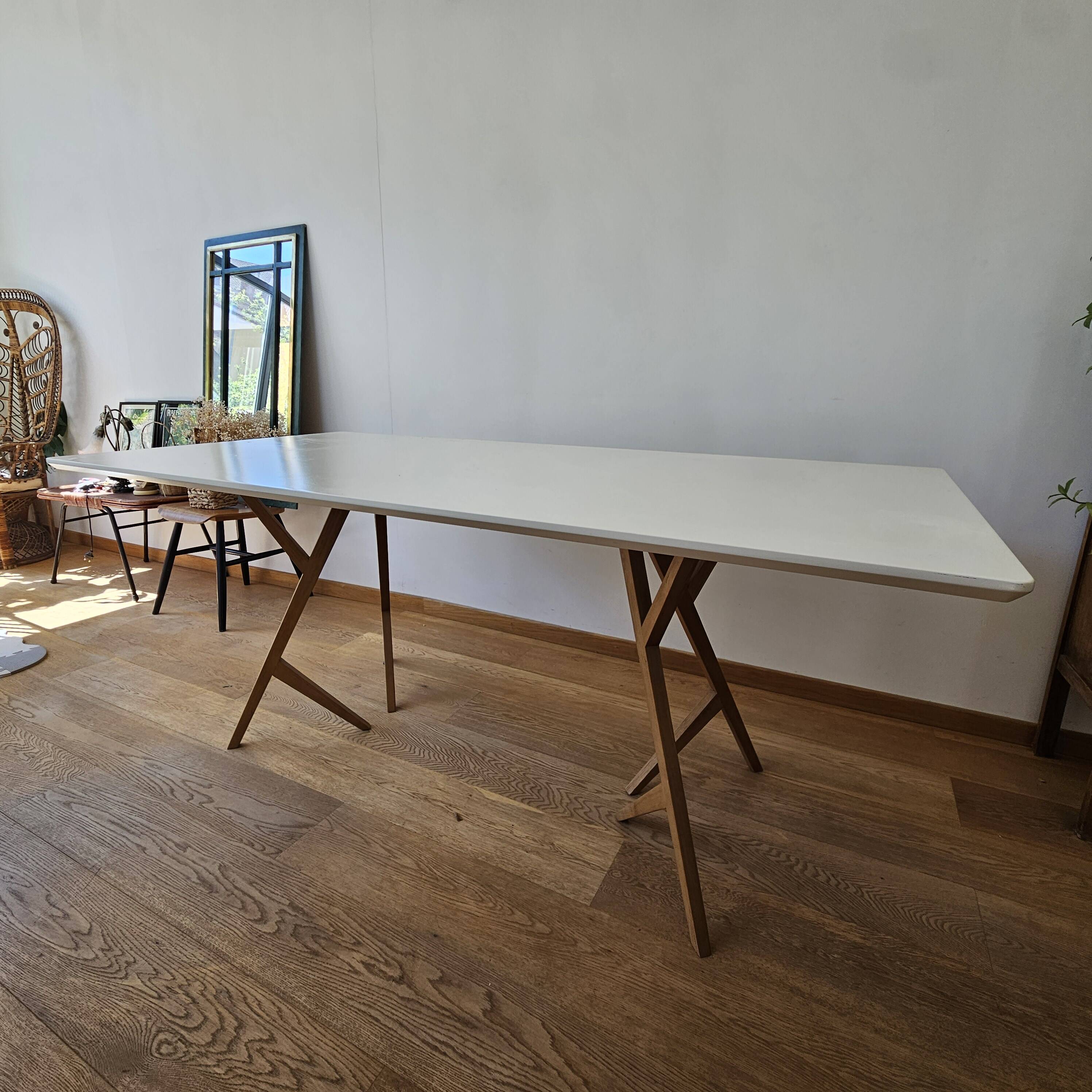 Vintage design table (Style Ouelette X Etch&Bolts) + Chairs